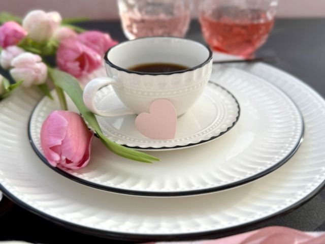 Zastawa stołowa na prezent