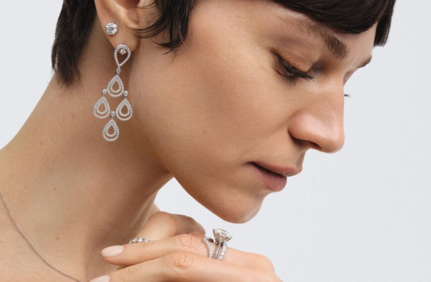 Komu pasuje biżuteria z różowego złota?